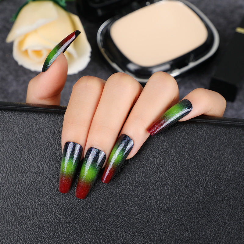 Glamorous artificial nails with gradient Acalora