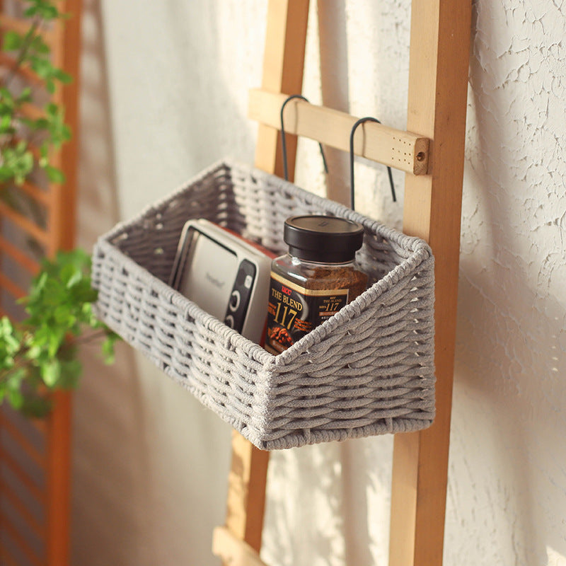 Handcrafted storage basket Acalora