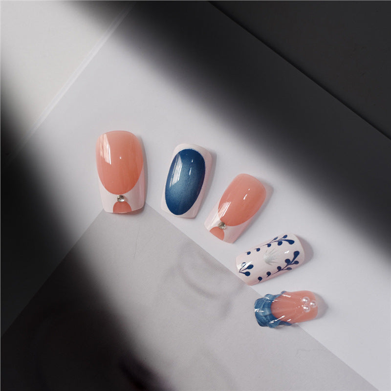 Artistic Decorative Press-On Nail Set Acalora