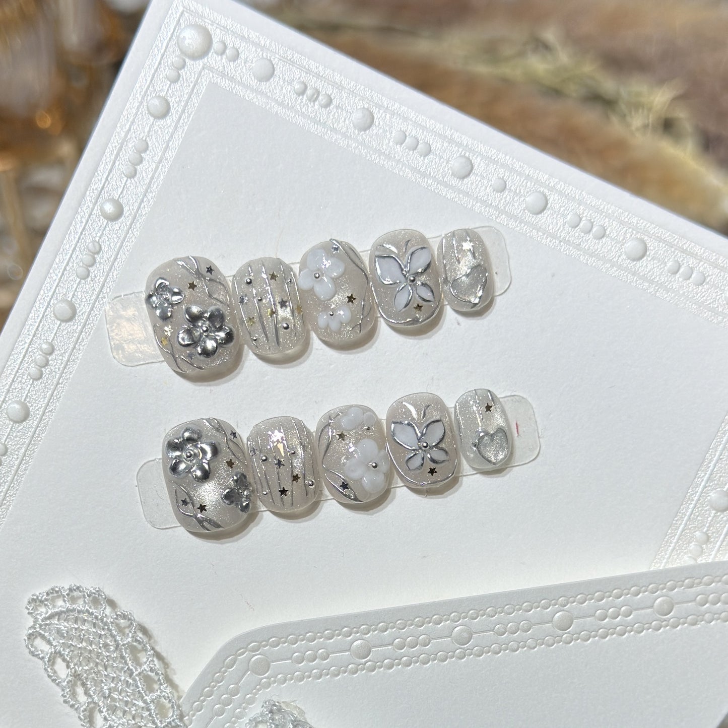 Decorative Press-On Nail Art Set with Floral and Star Accents Acalora