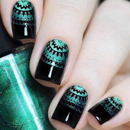 Creative ethnic style artistic nails Acalora