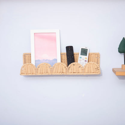 Handwoven wall basket with wave pattern Acalora