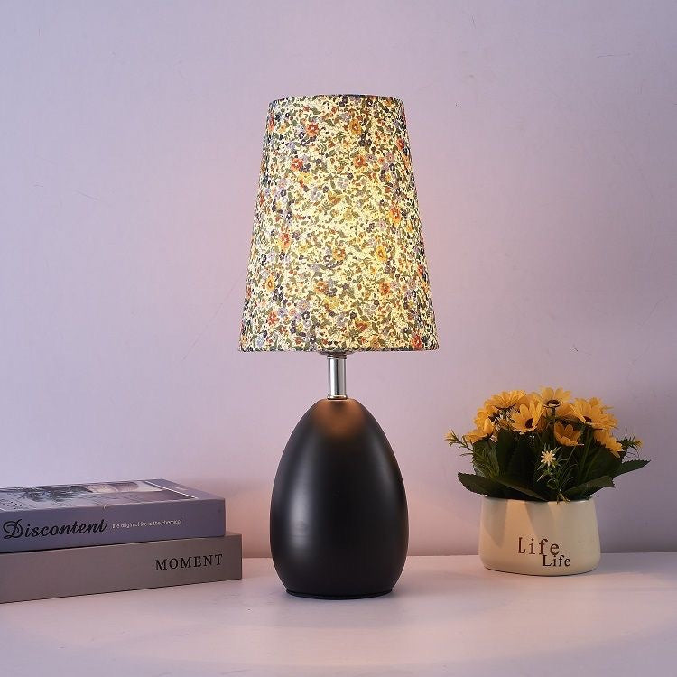 Decorative Floral Shade Table Lamp