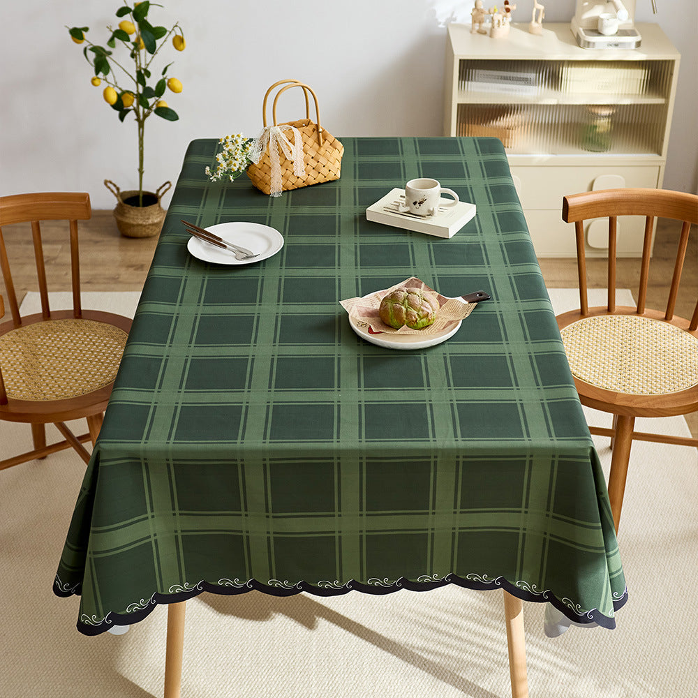 Elegant Plaid Tablecloth