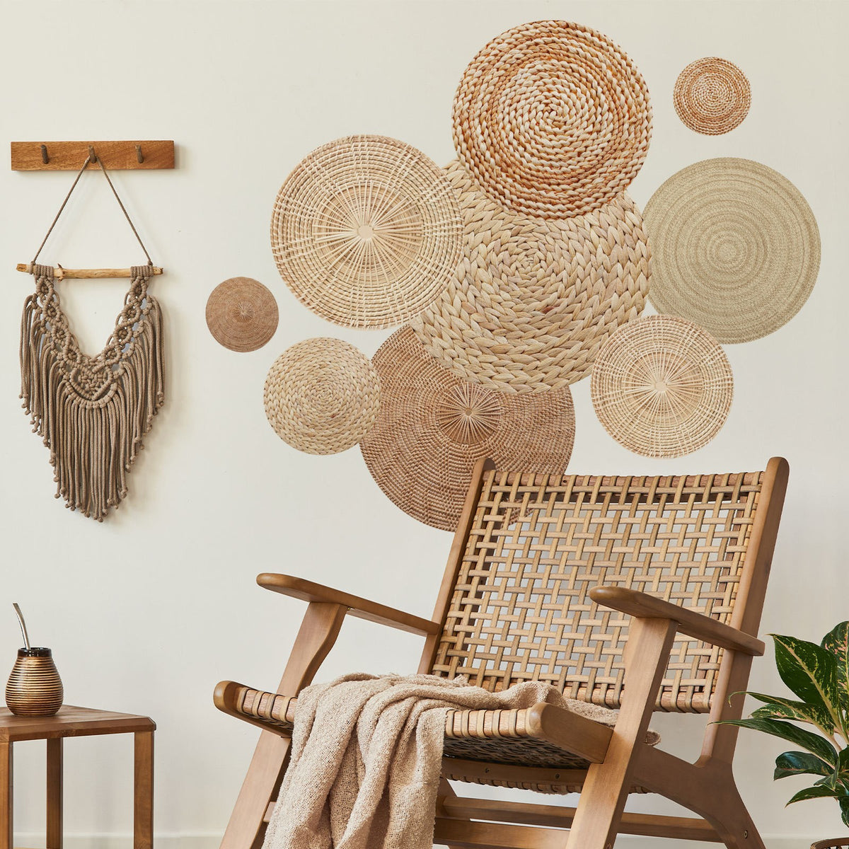 Elegant Wall Decoration Made of Natural Materials Acalora