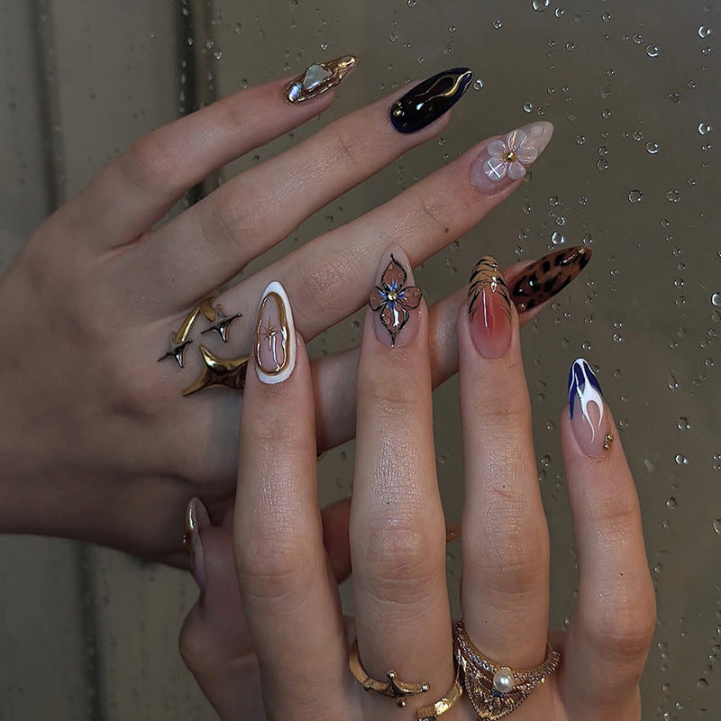 Decorative Press-On Nail Kit Acalora