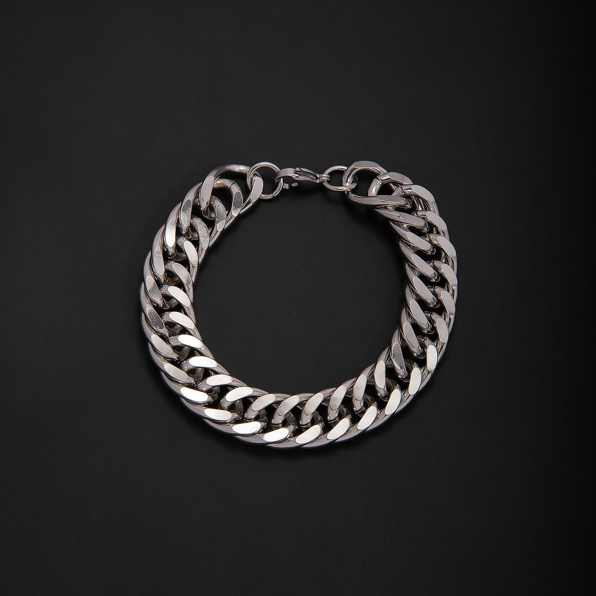 Bold Cuban Link Chain Bracelet Acalora