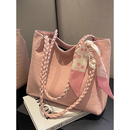 Stylish Designer Tote Acalora
