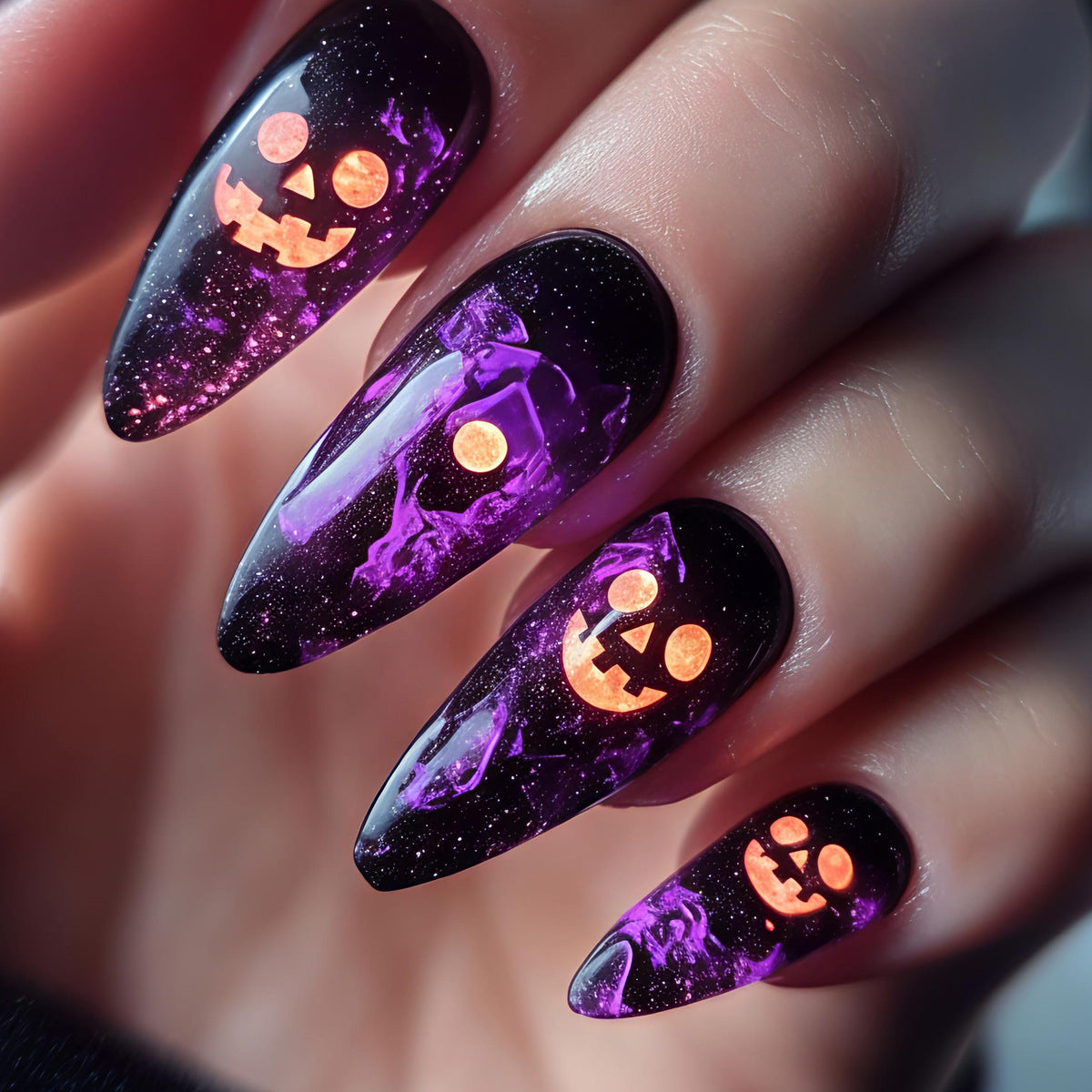 Artistic Halloween-Themed Nail Design Acalora