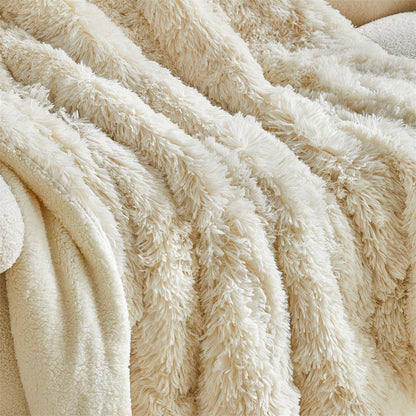 Women Luxury and Soft Faux Fur Blanket Kalsten