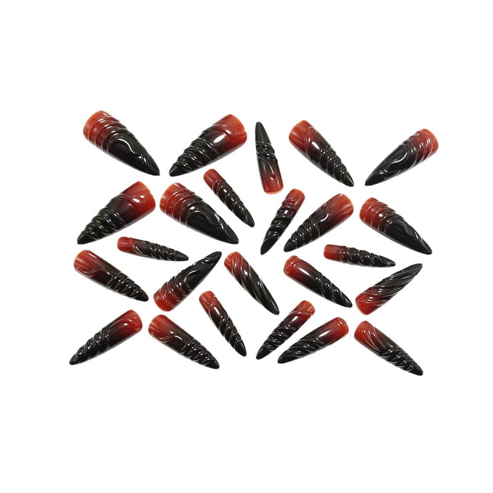 Gothic-style artificial nails with pointed tips and shiny surface Acalora