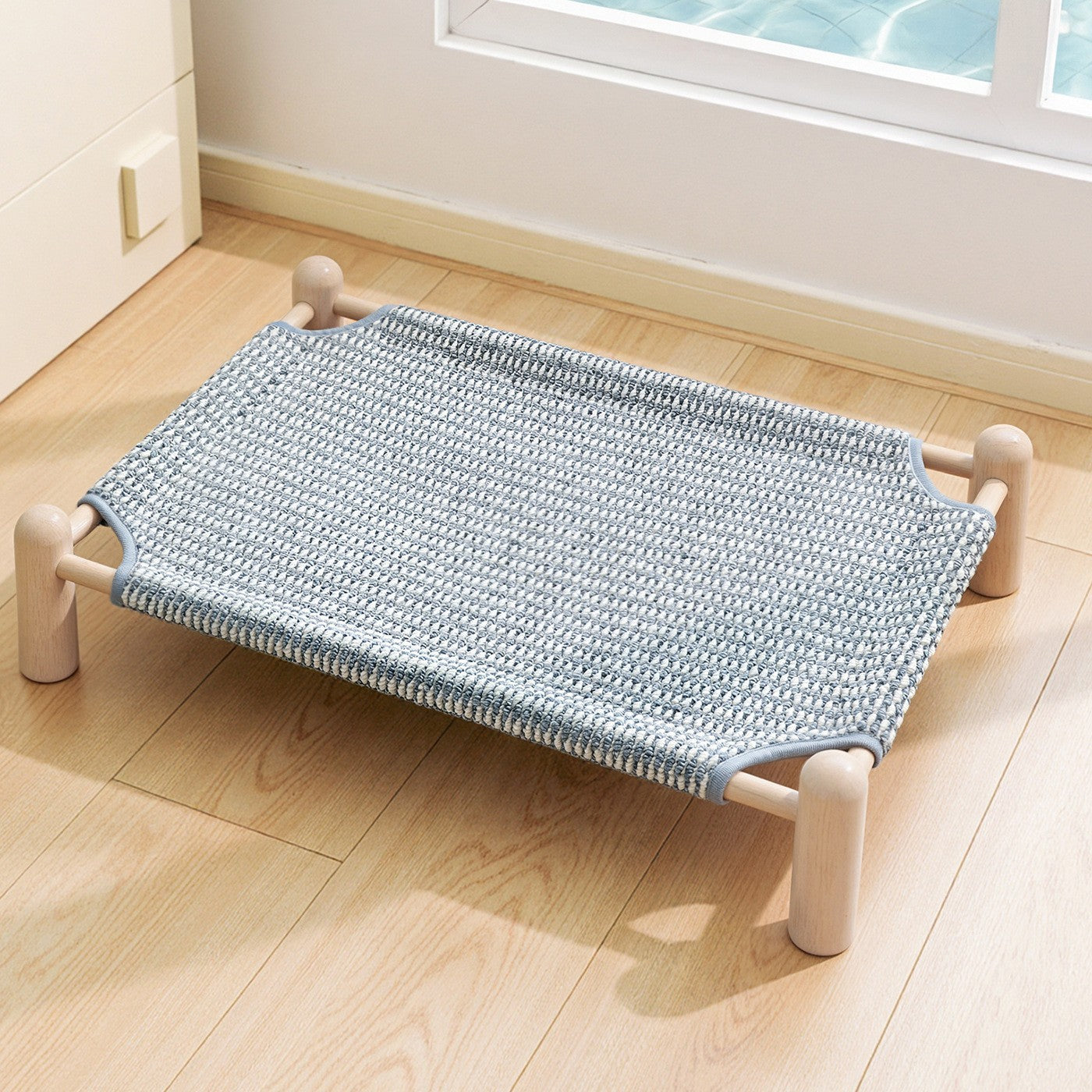 Unisex nan raised wooden pet bed with breathable, woven cover Bowlift
