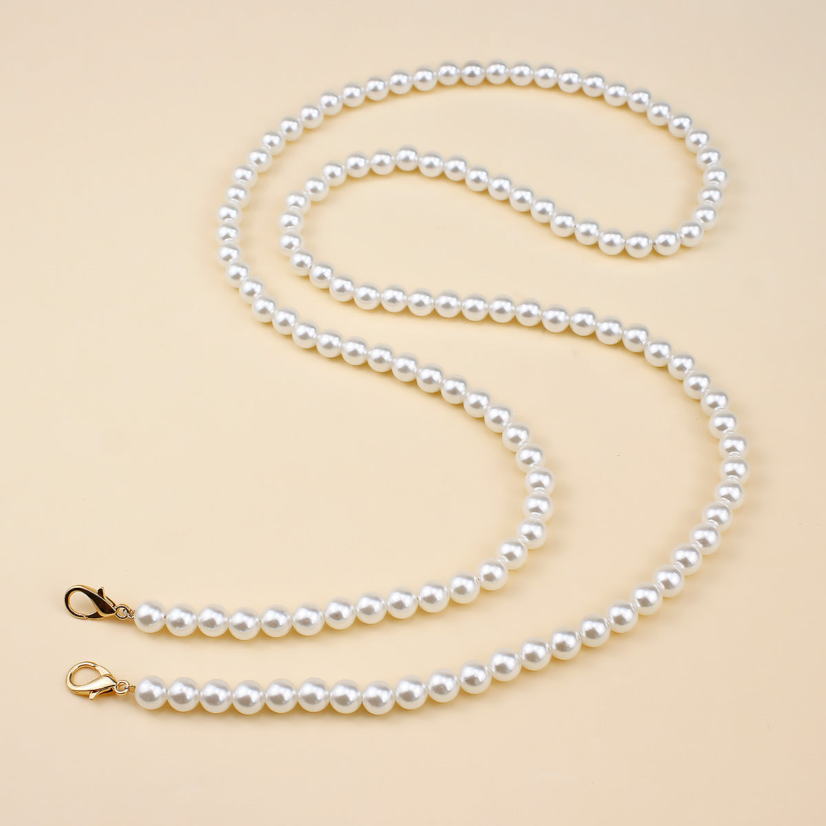 Stylish Chain Acalora