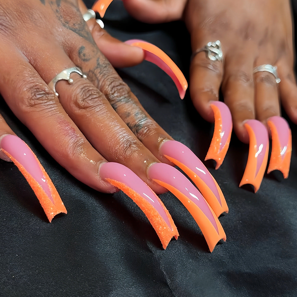 Fashionable Nail Art Acalora