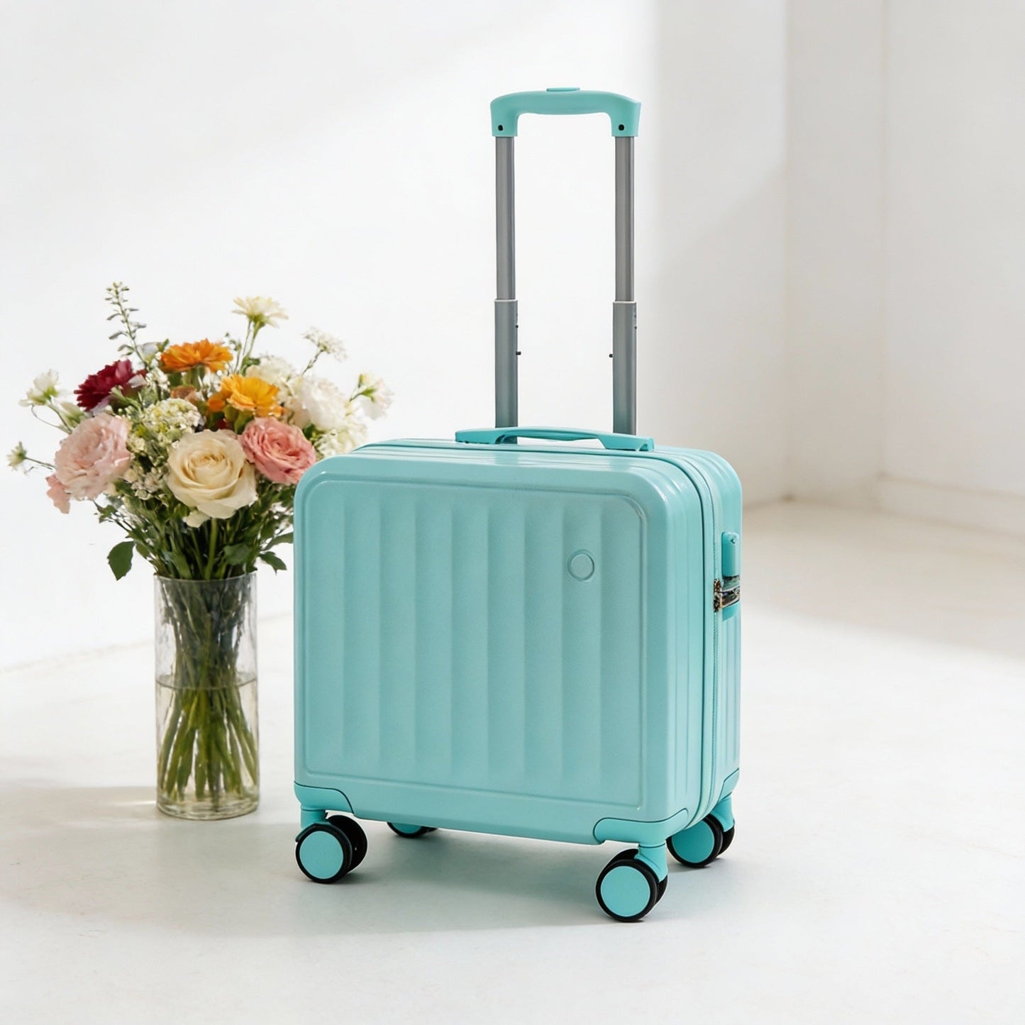 hardshell carry-on suitcase with telescopic handle and 360 degree spinner wheels Bowlift