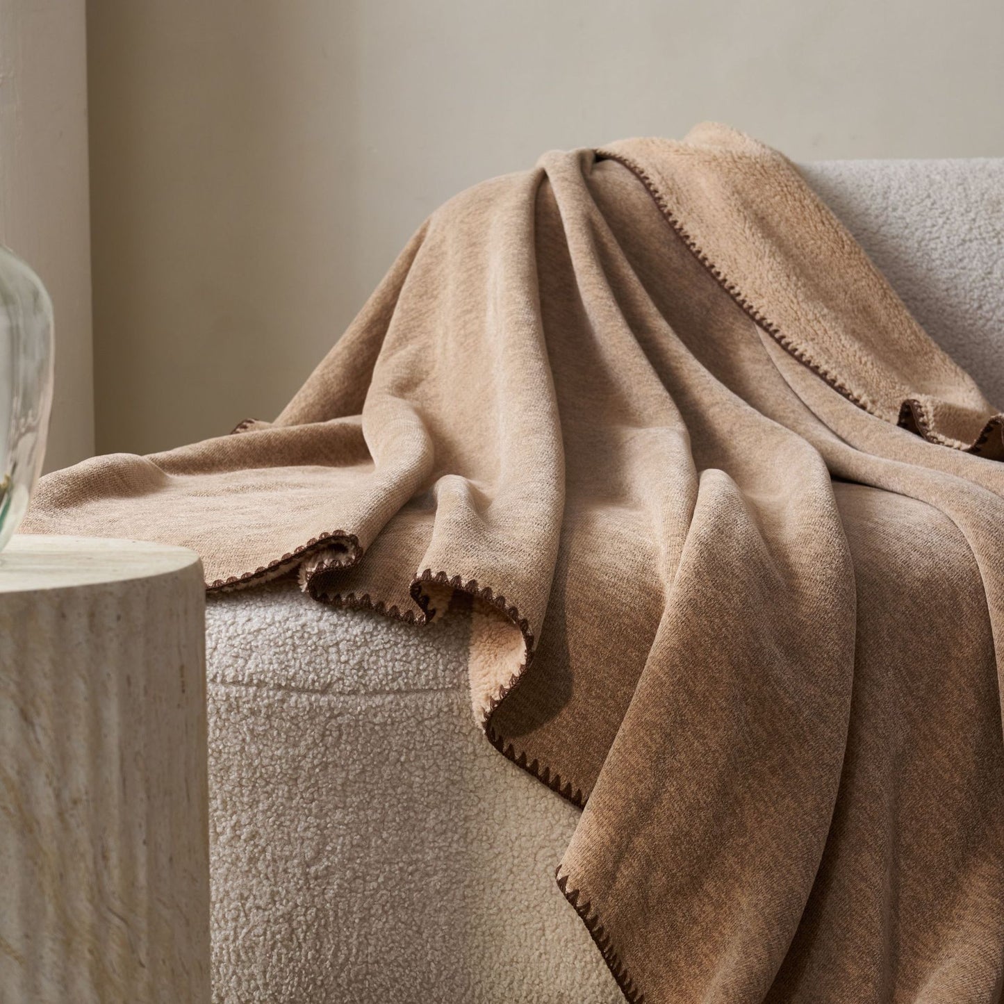 Unisex Cozy Sherpa Blanket