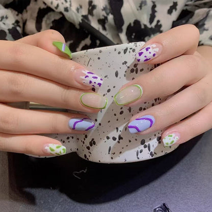 Artificial nails in modern design with geometric patterns Acalora