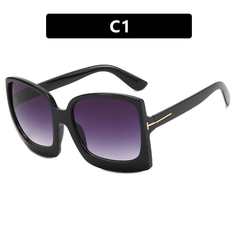 Women's oversized sunglasses in a modern square design with mirrored lenses Karnz