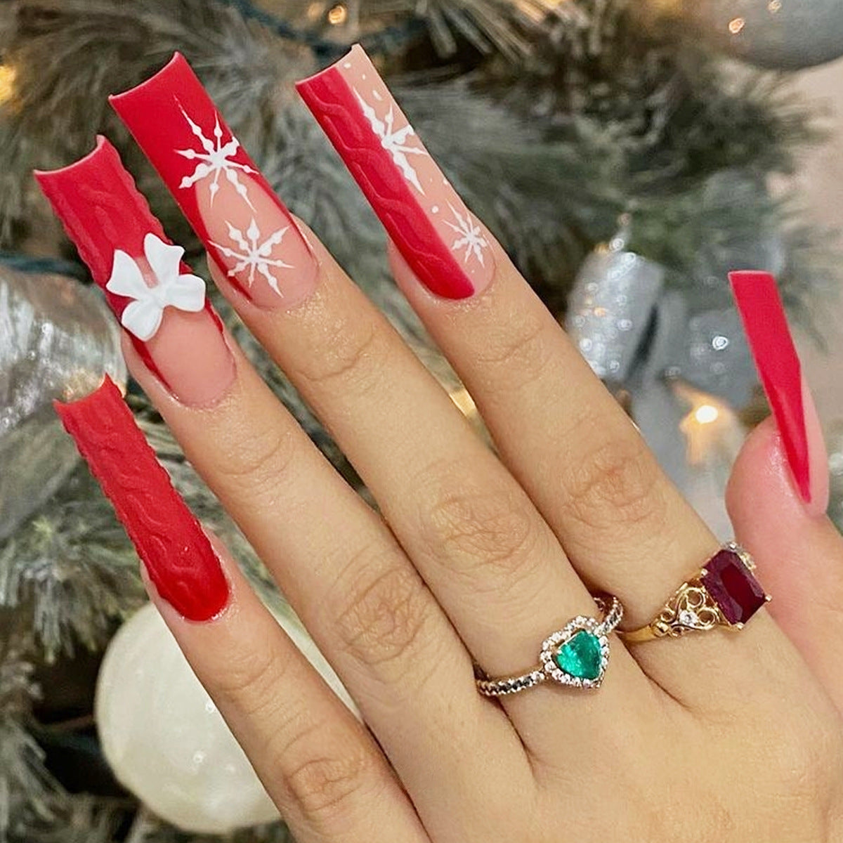 Themed Holiday Press-On Nail Set Acalora