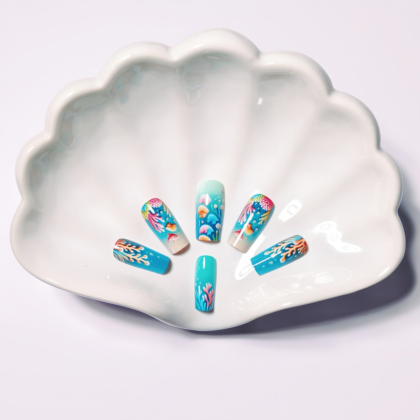 Artistic Nail Art Acalora