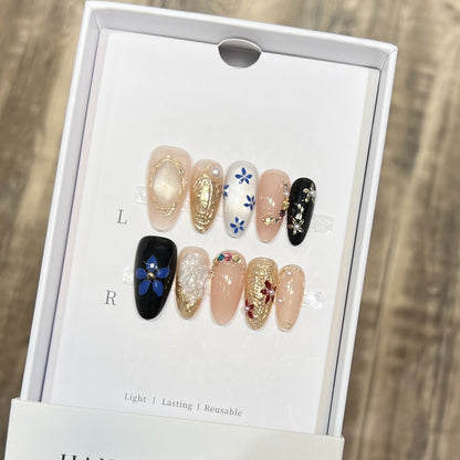 Elegant Floral Press-On Nail Set Acalora