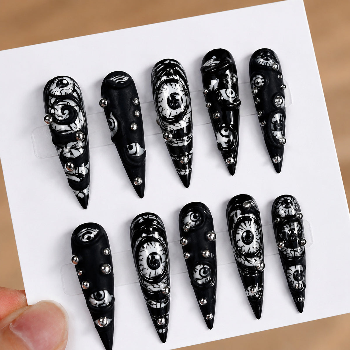 Spooky Themed Press-On Nails Set Acalora