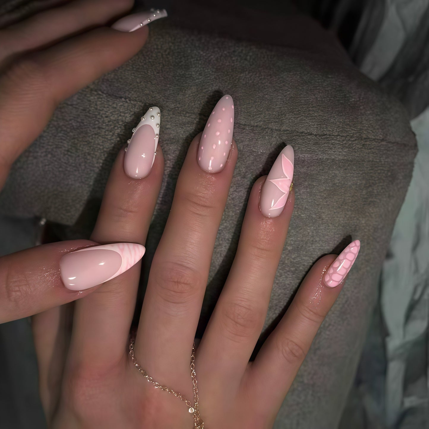 Elegant Floral Design Nail Wraps Acalora