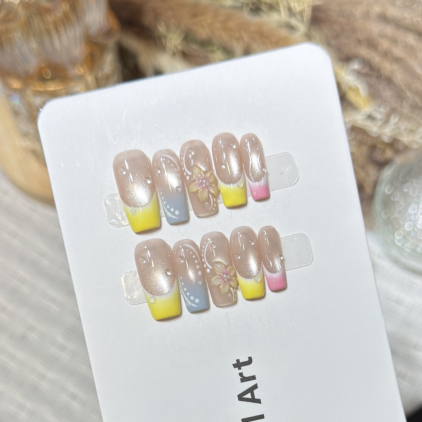 Artistic Floral Design Press-On Nail Set Acalora