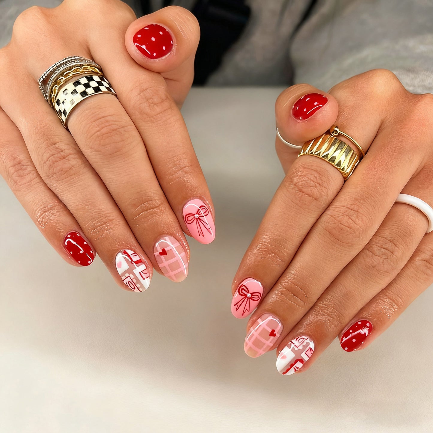 Halloween Nail Art Set with Creative Designs and Sparkling Details Acalora