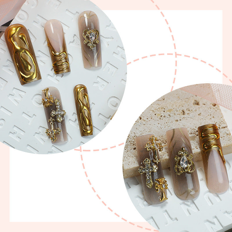 Decorative Press-On Nail Set with Gold Accents Acalora