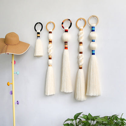 Wall decoration with elegant tassel design
