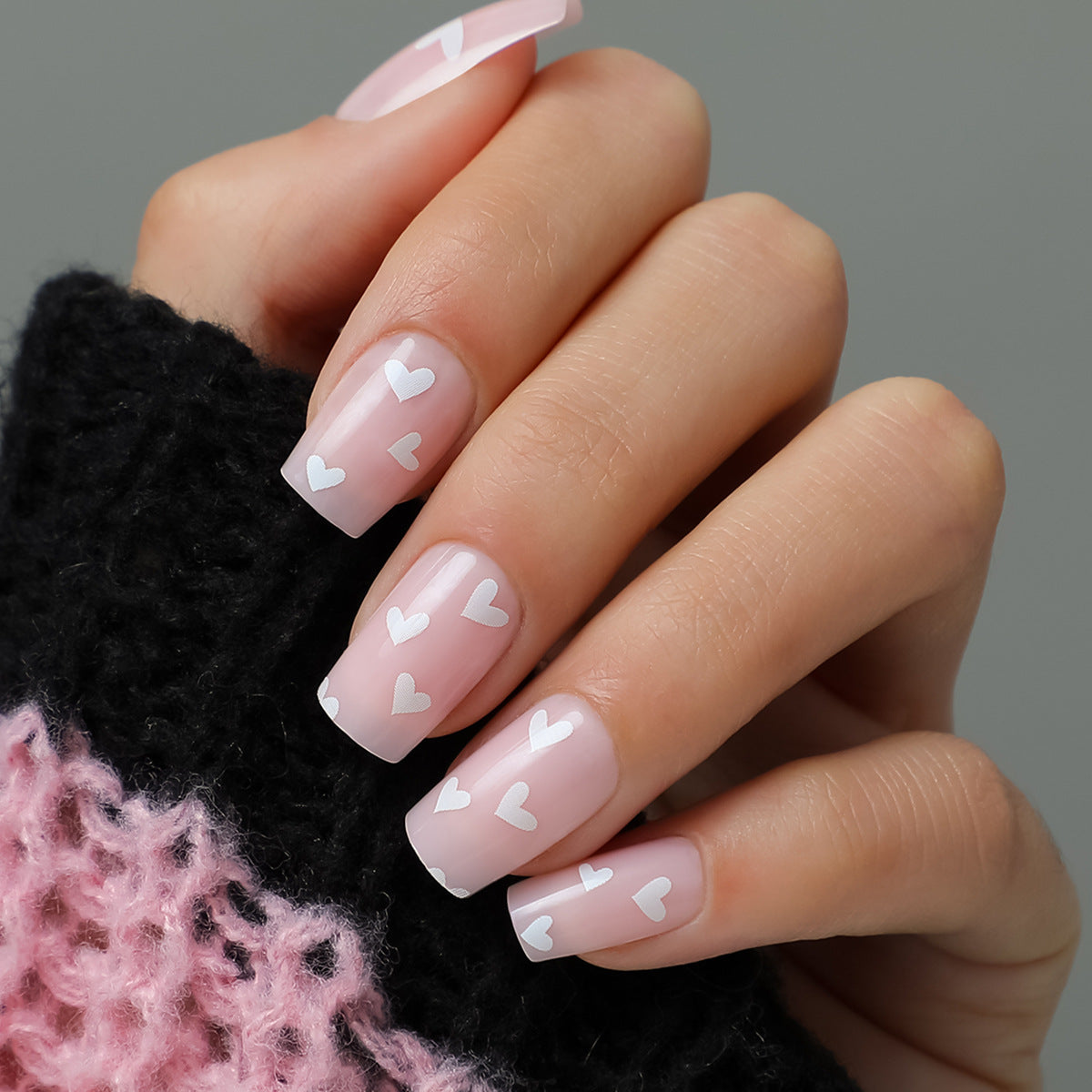 Heart-Themed Full Cover Press-On Nails Acalora