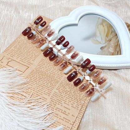 Artificial nails with elegant decorative accents Acalora