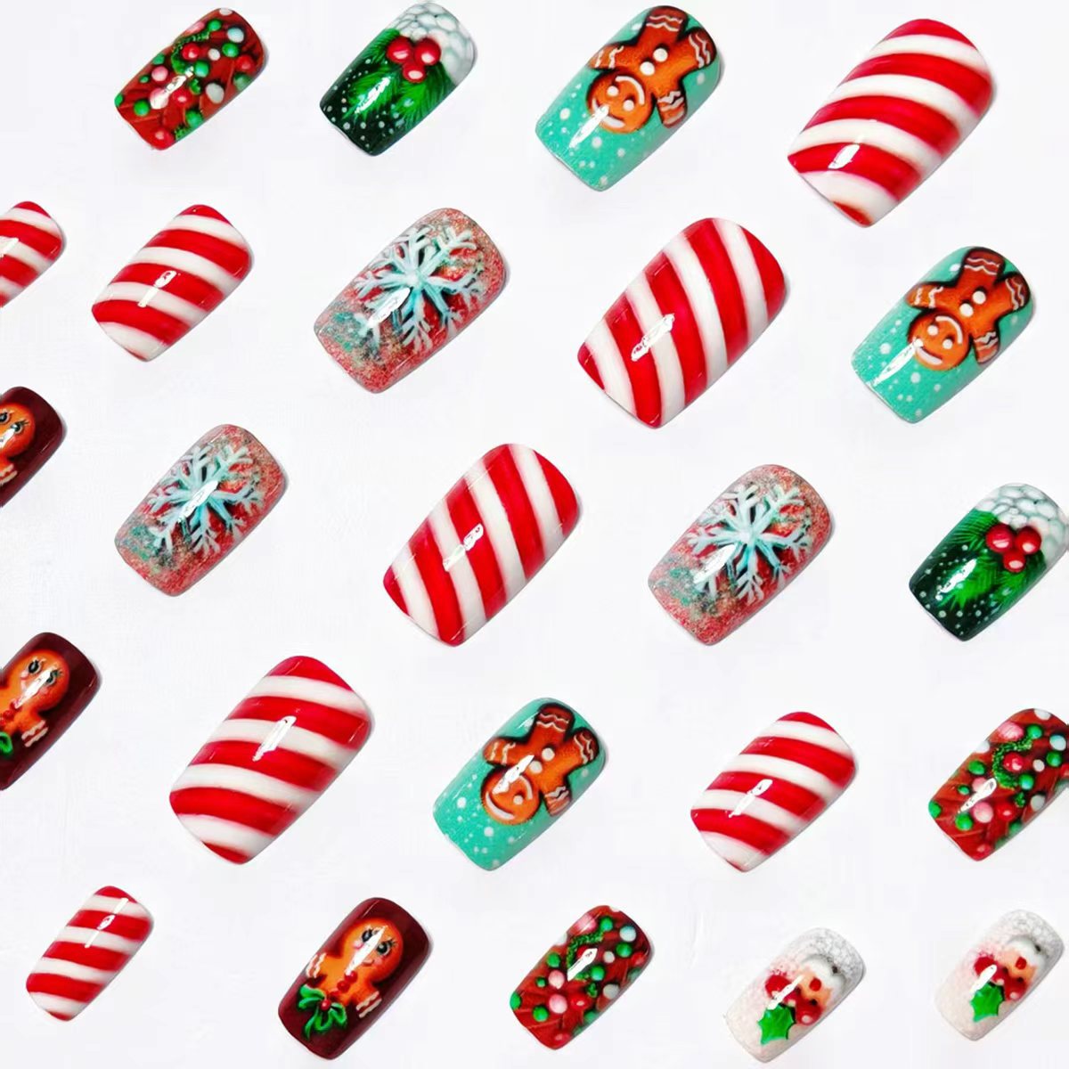 Gingerbread-Themed Nail Art Acalora