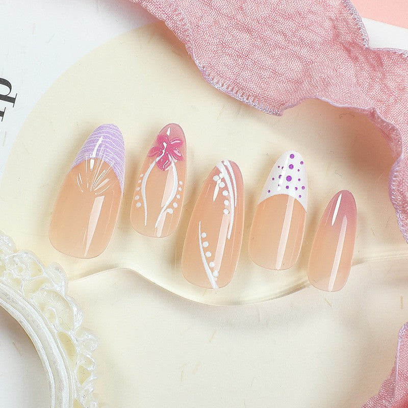 Artificial nail set with festive Christmas design and creative motifs Acalora