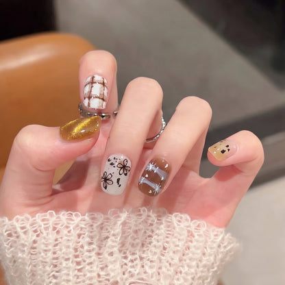 Artistic Press-On Nail Set with Unique Design Elements Acalora
