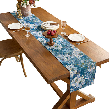 Elegant Floral Patterned Table Runner