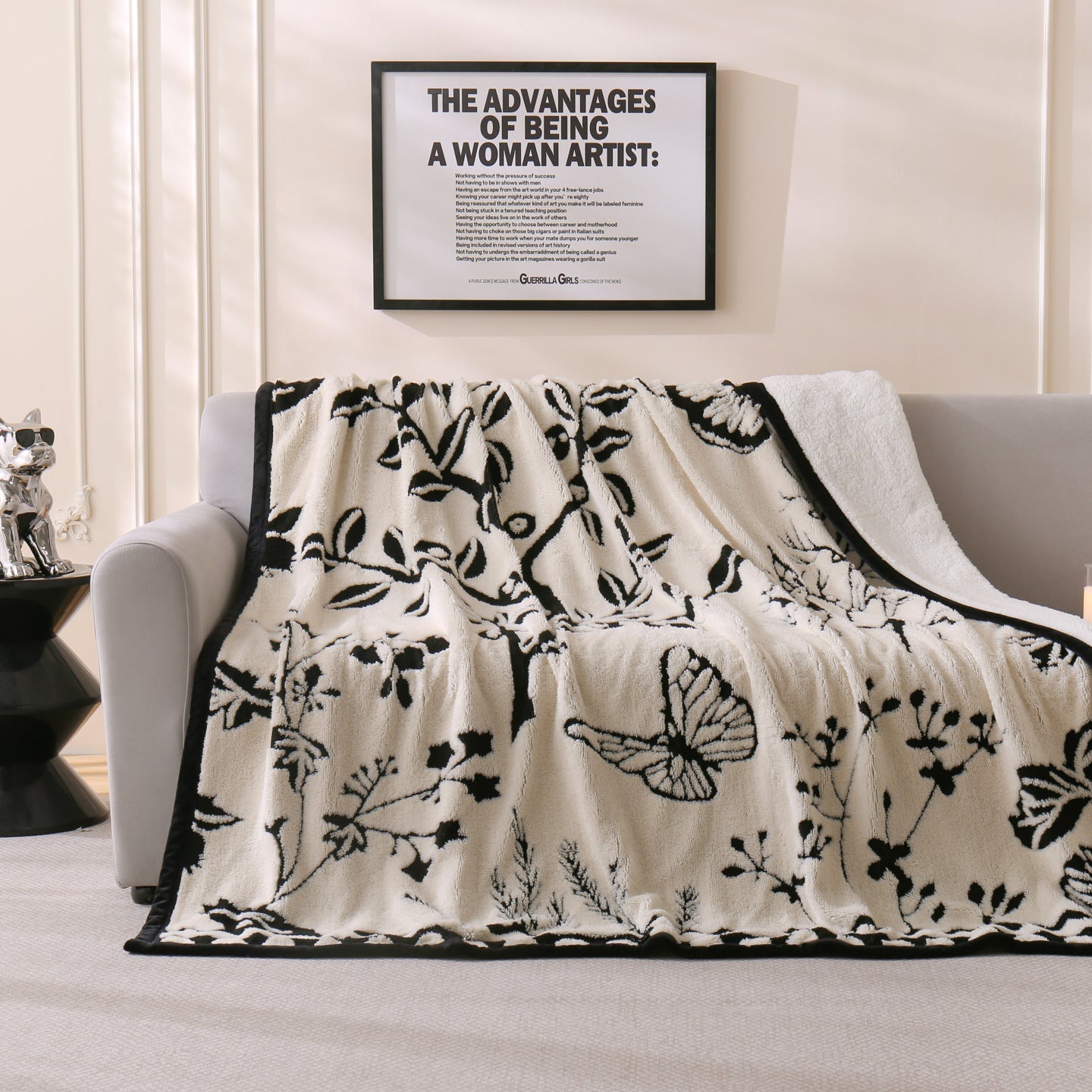 Chic Floral Pattern Throw Blanket