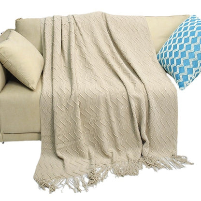 Textured Pattern Throw Blanket