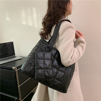 Versatile Quilted Tote Bag Acalora