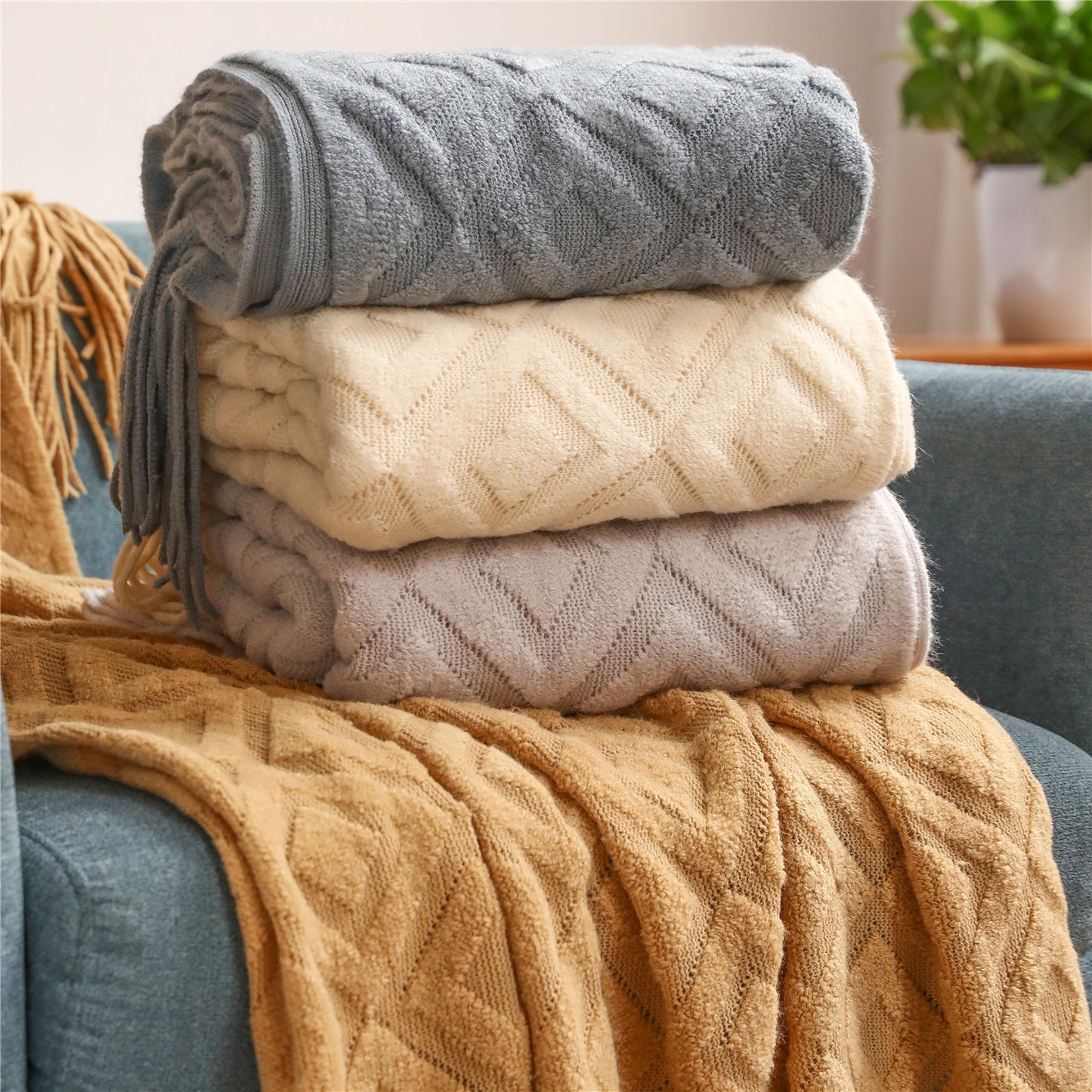 Unisex Cozy Knit Throw Blanket