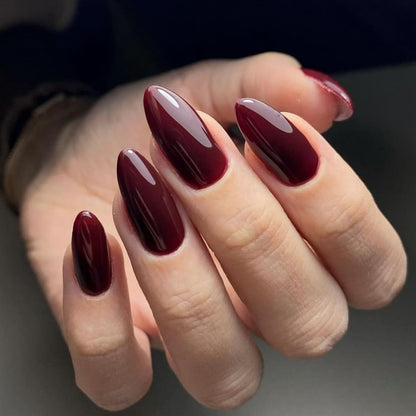 Acrylic nails with elegant almond shape Acalora
