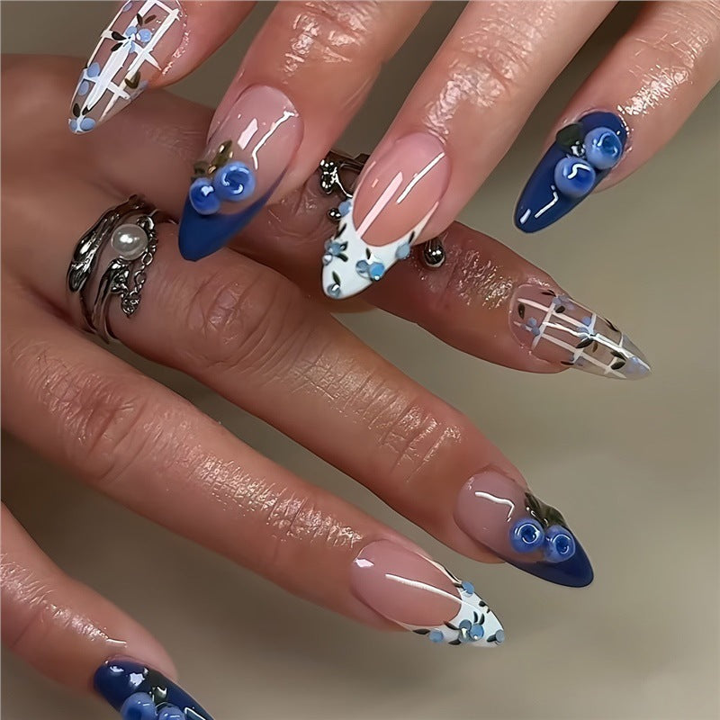 Artistic Press-On Nail Set with Floral Accents Acalora