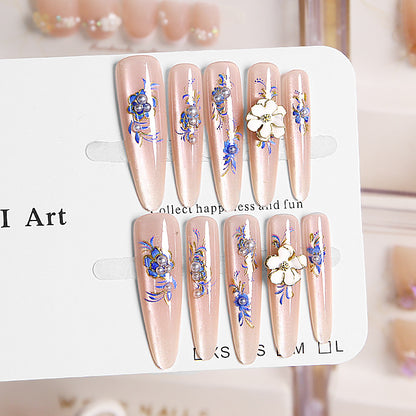 Nail art set with floral 3D applications and elegant shine Acalora