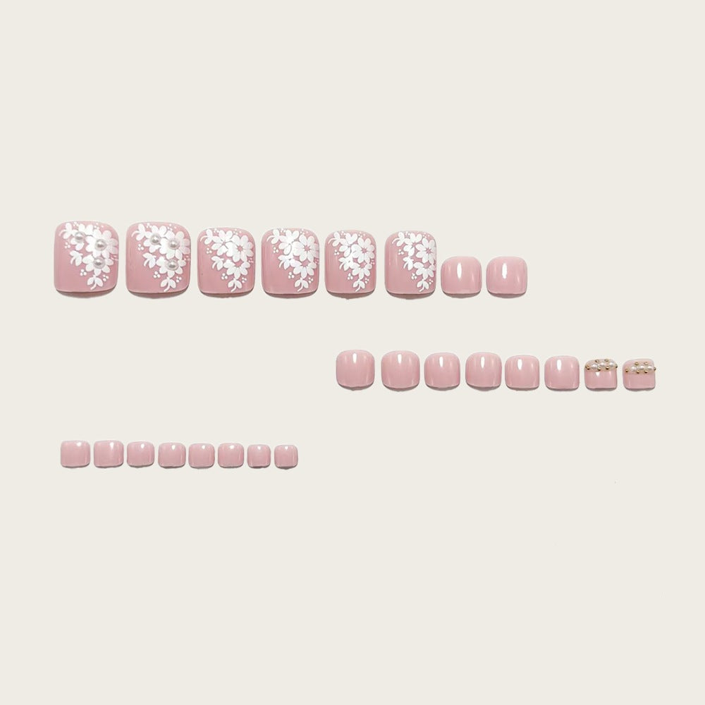 Artificial nails with delicate flower design and elegant accents Acalora