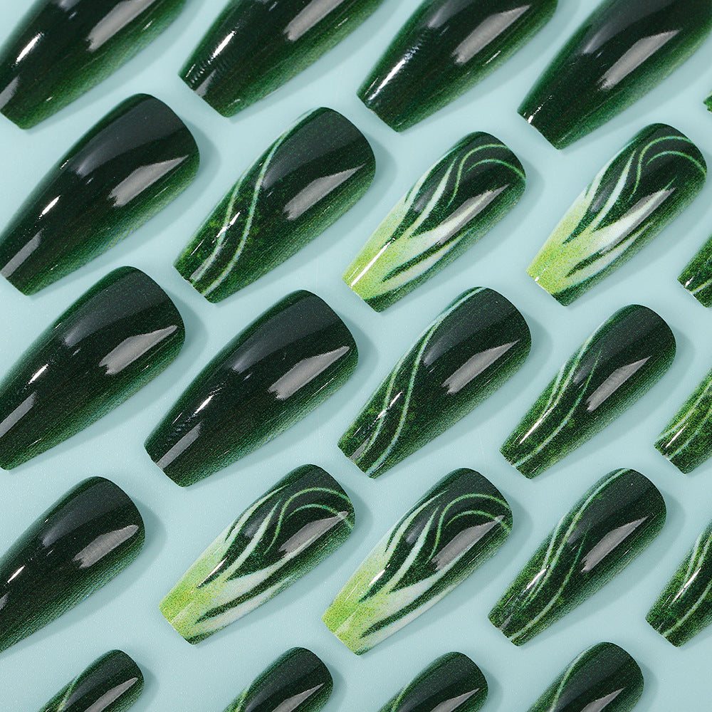 Creative nail art with green design Acalora
