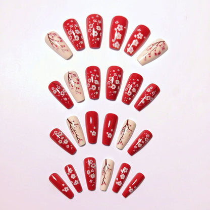 Elegant Floral Detail Nail Art Acalora
