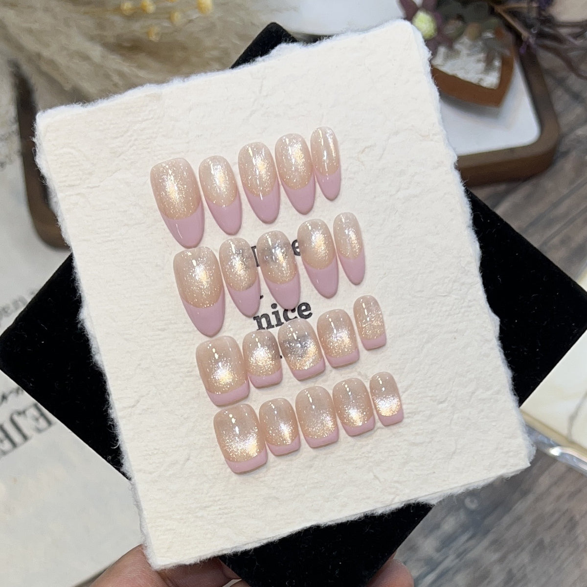 Dreamy Glittery Press-On Nail Set Acalora