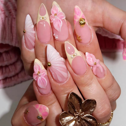 Artificial nail set with elegant rose and gold embellishments Acalora