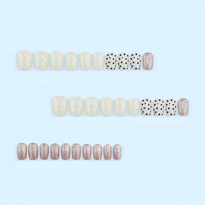 Artificial nail set with elegant glitter and dot design Acalora